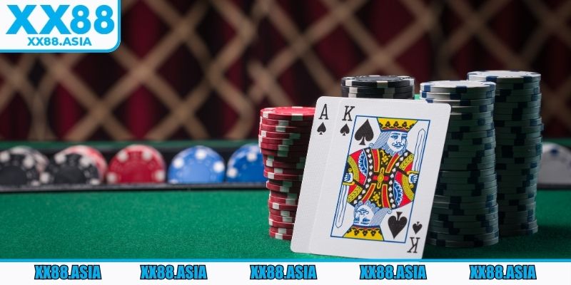 Hội viên lựa chọn các thao tác sau khi được chia bài